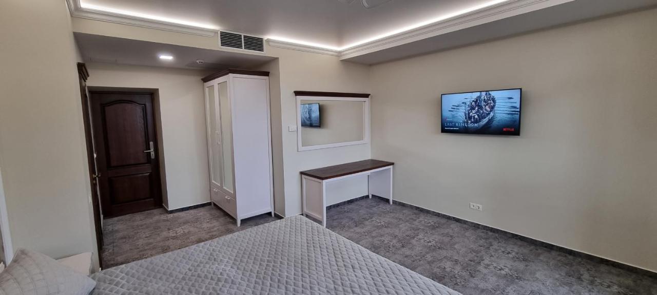 Hotel Acaem Kišiněv Exteriér fotografie